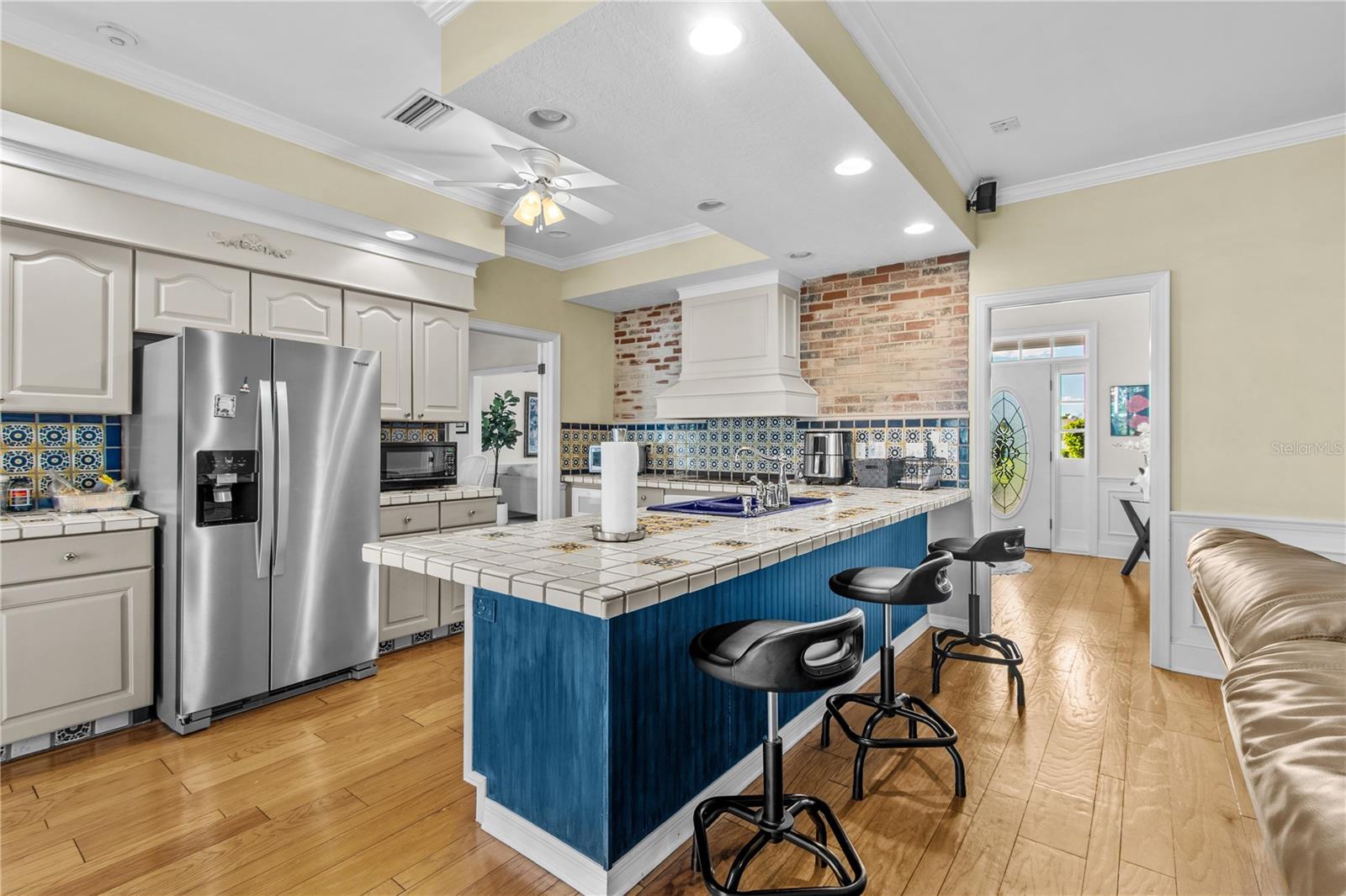 10002 HUNT CLIFF DR — photo 14