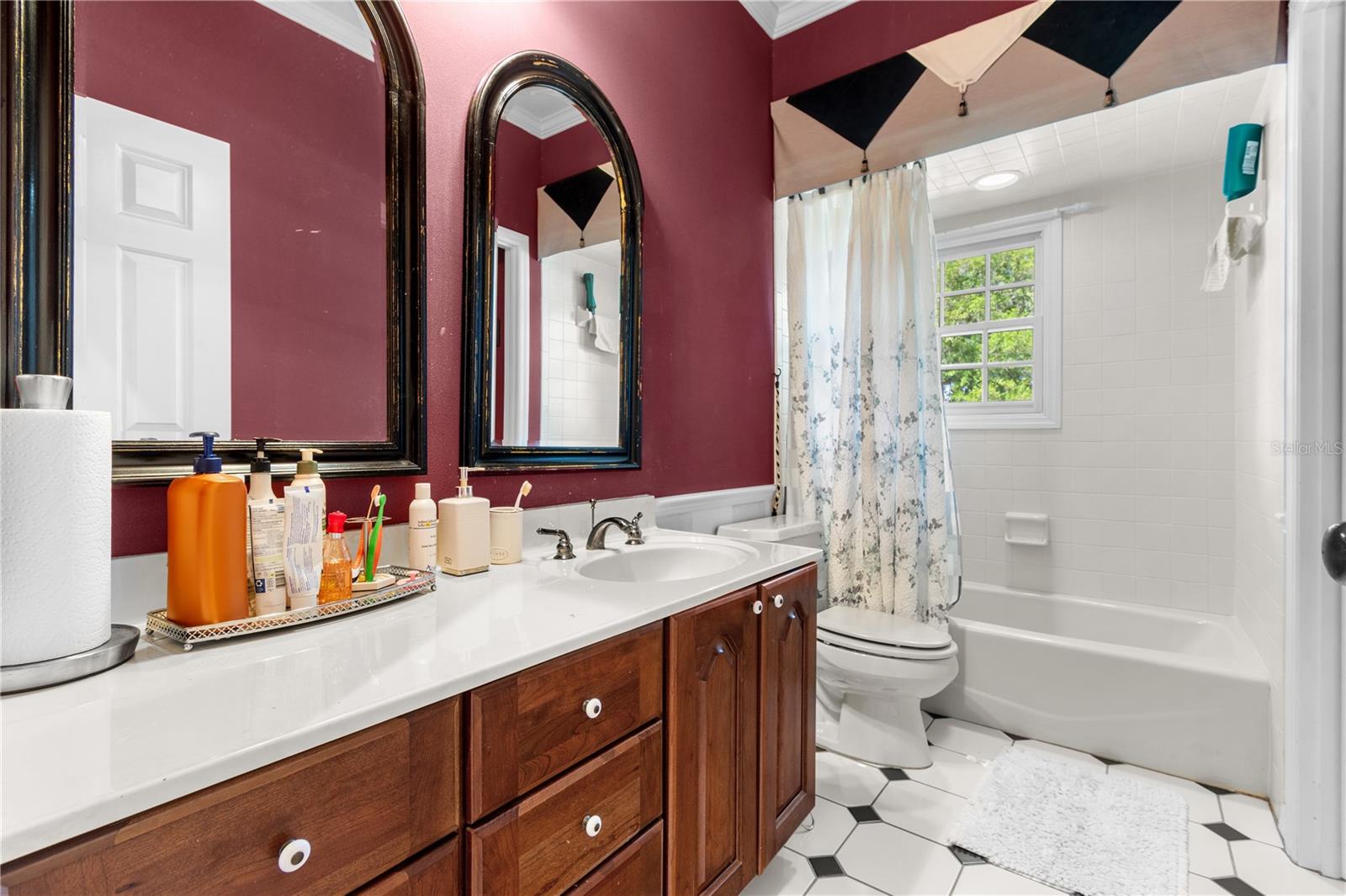 10002 HUNT CLIFF DR — photo 33