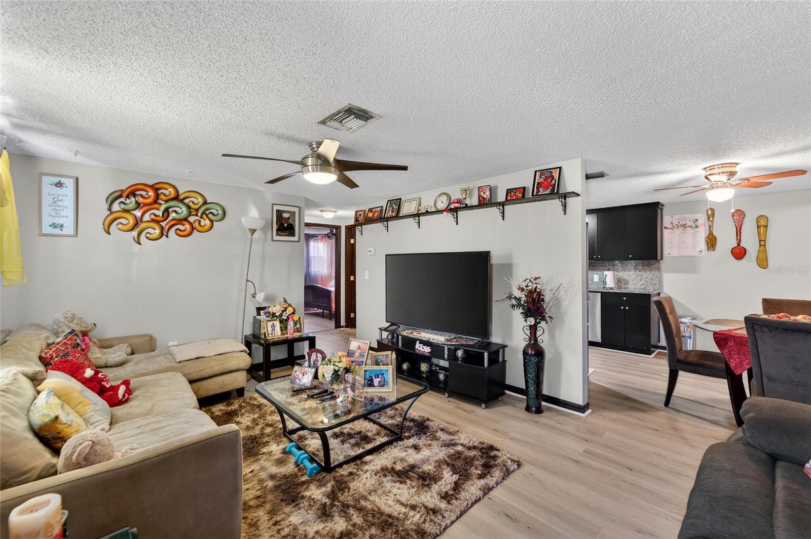 15821 ADOBE DR — photo 3