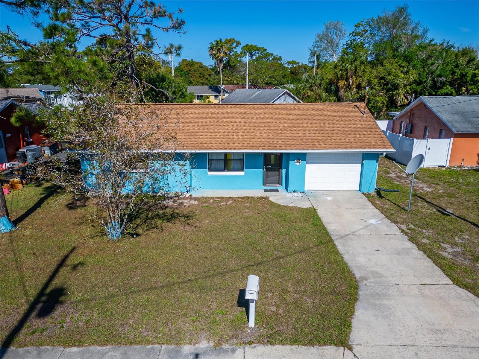 15821 ADOBE DR — photo 36