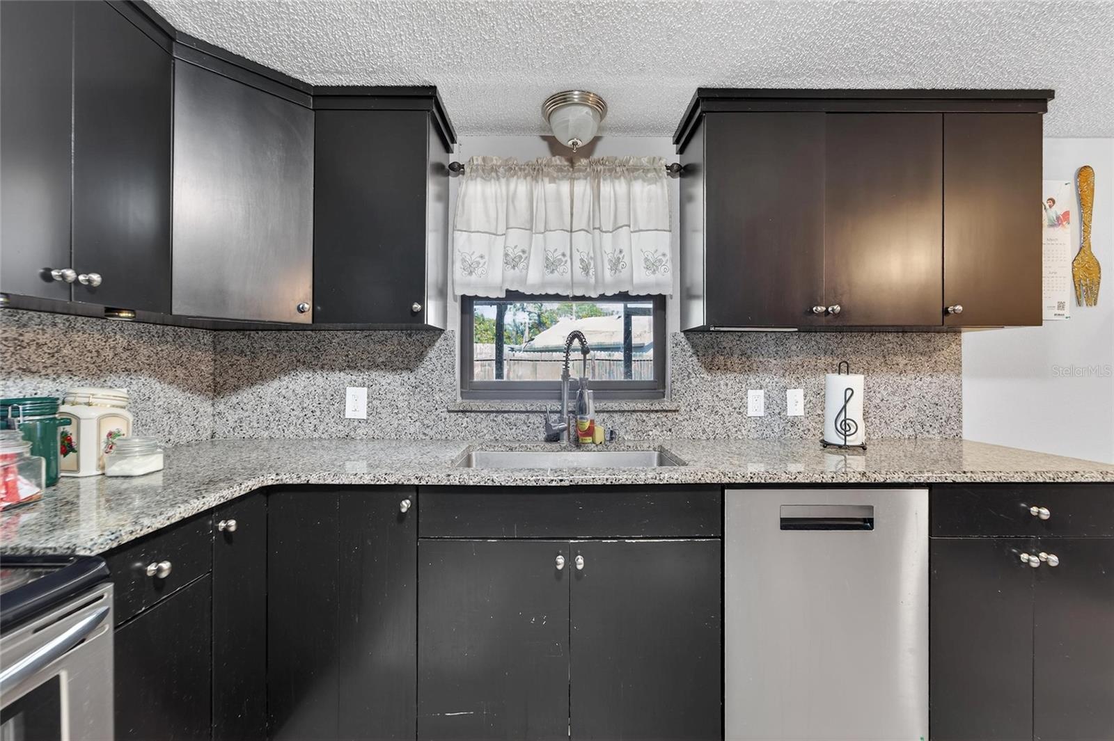 15821 ADOBE DR — photo 14