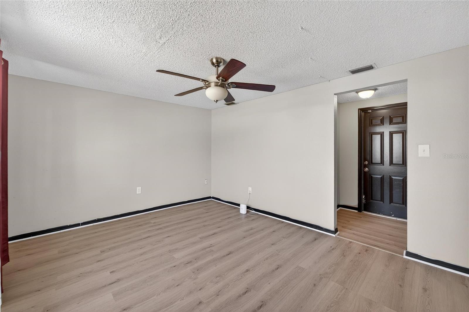15821 ADOBE DR — photo 18