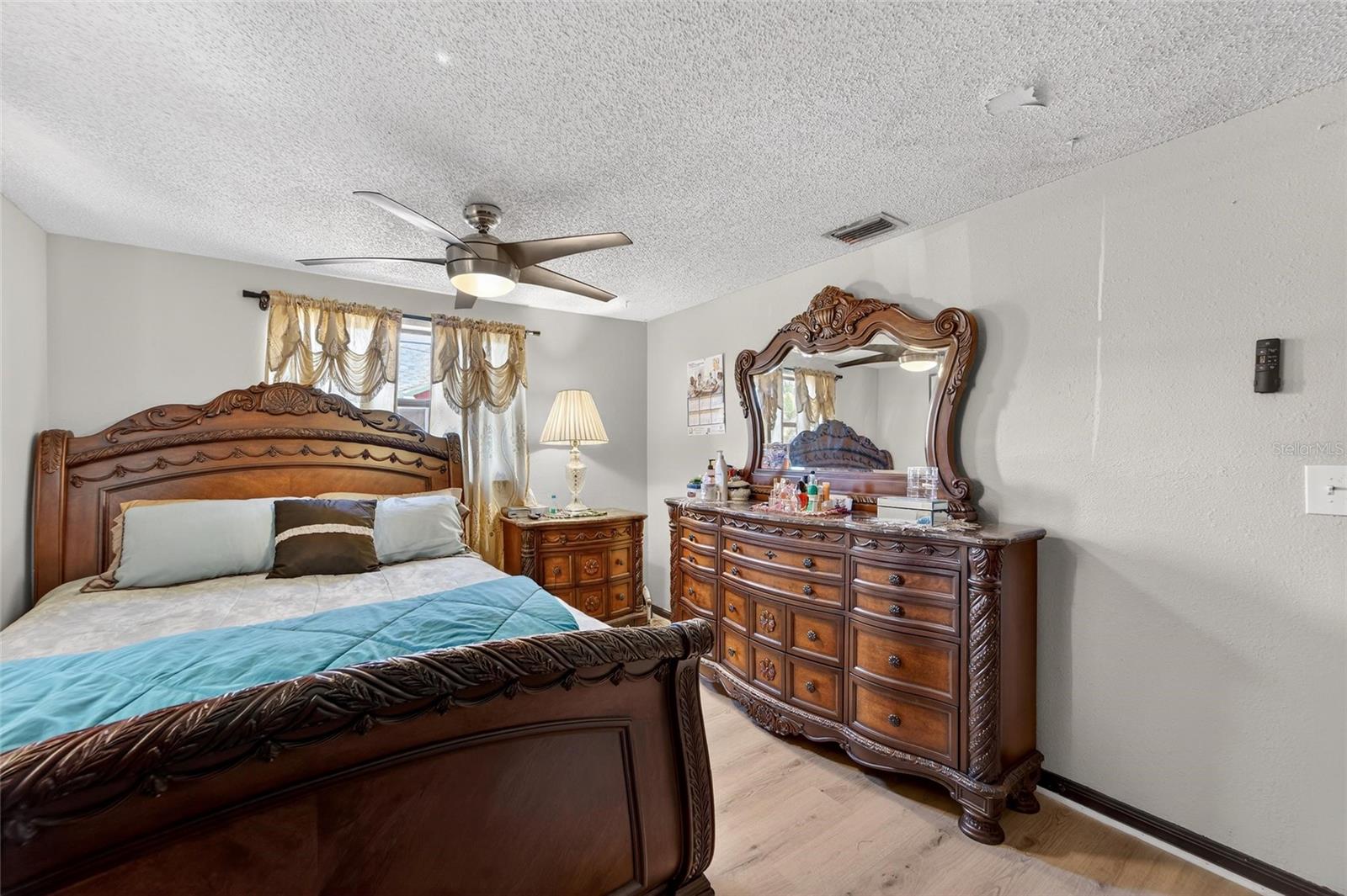 15821 ADOBE DR — photo 25