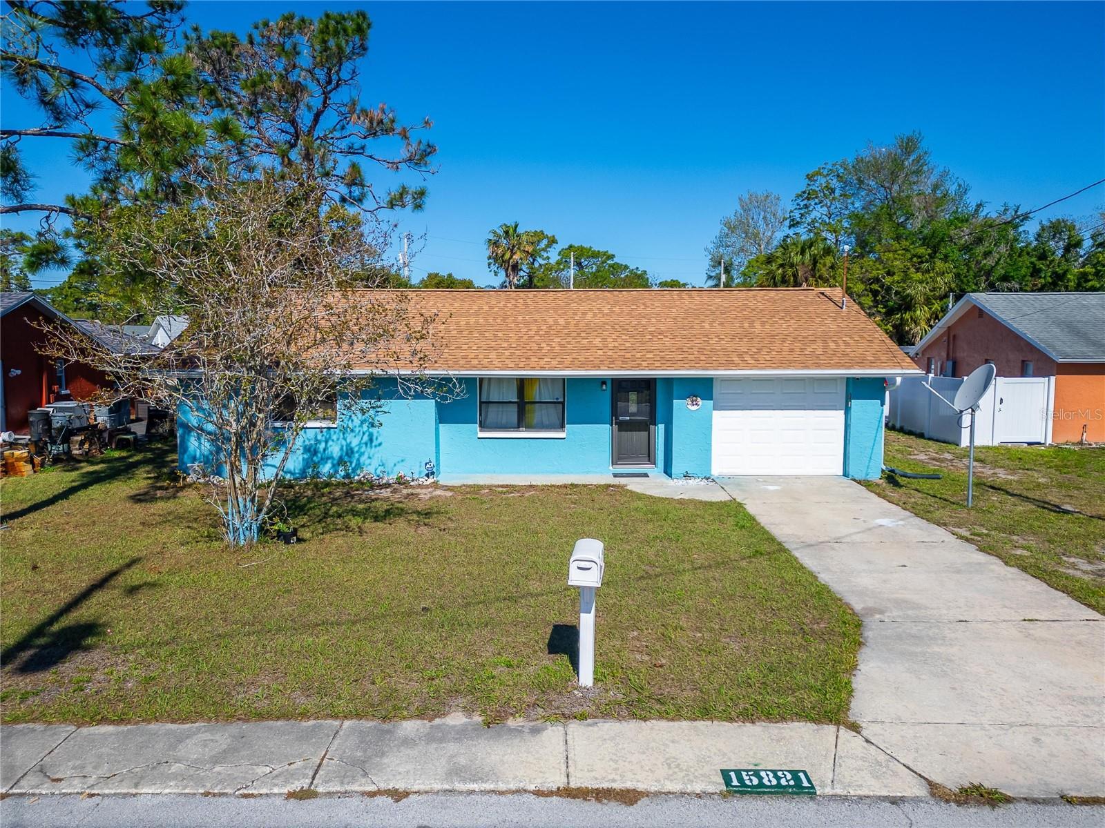 15821 ADOBE DR — photo 35