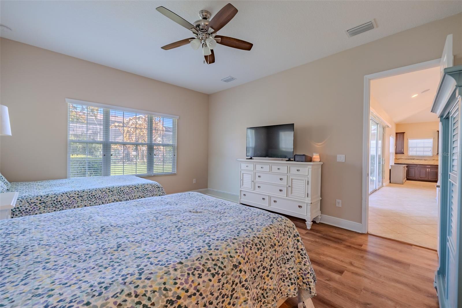 5927 JASPER GLEN DR — photo 24