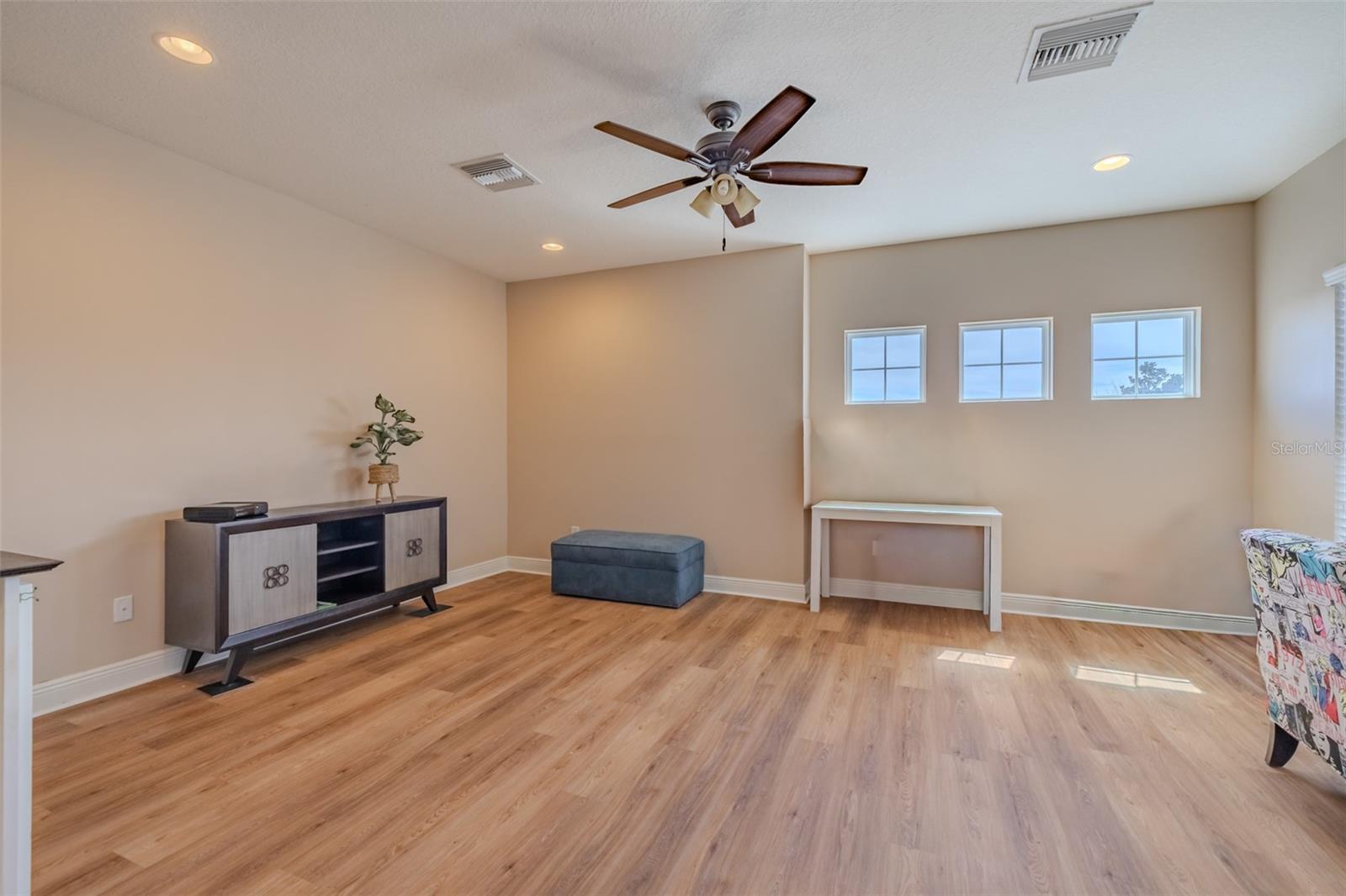 5927 JASPER GLEN DR — photo 36