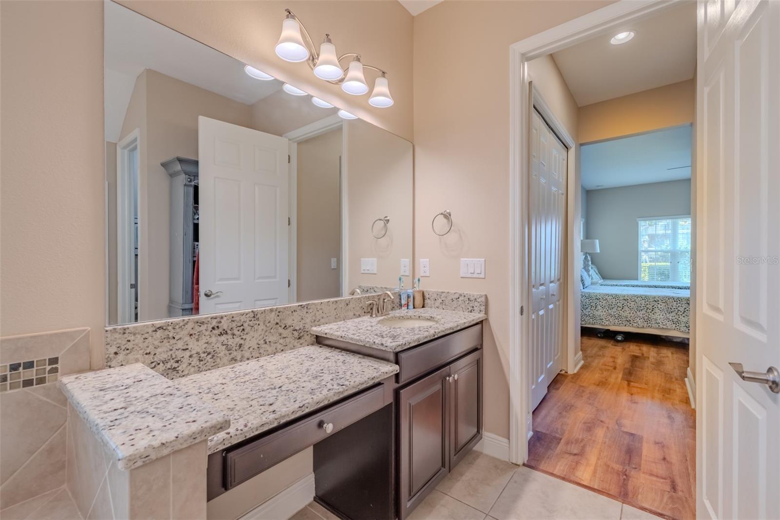 5927 JASPER GLEN DR — photo 28