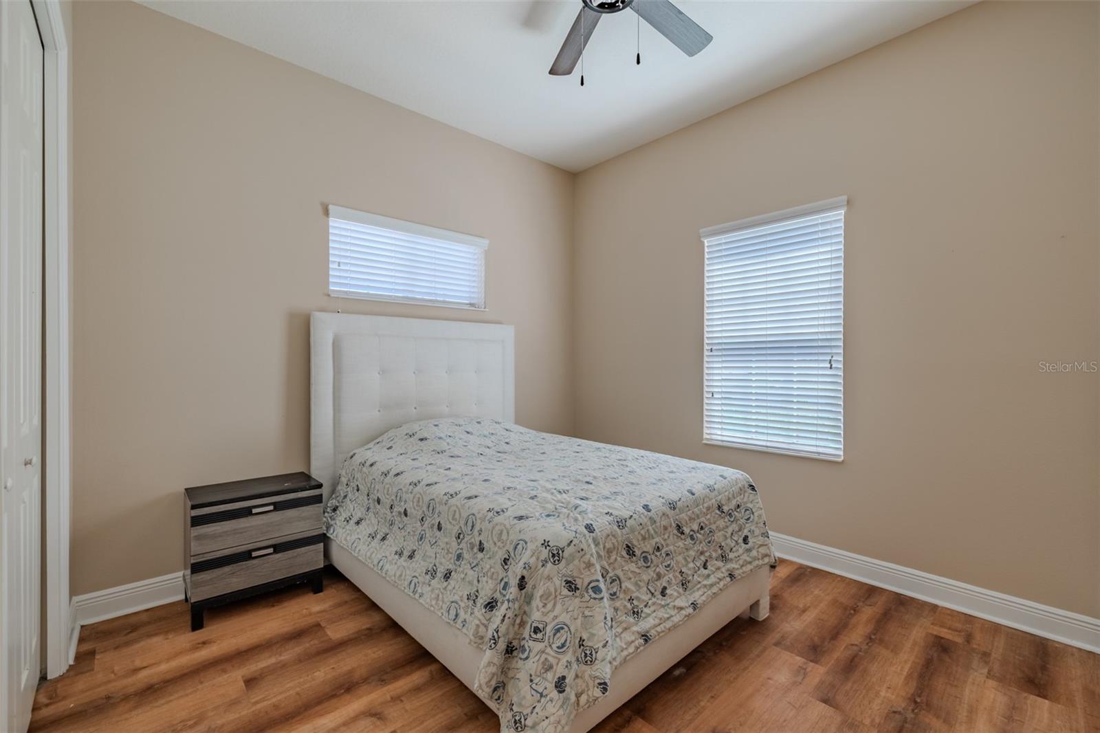 5927 JASPER GLEN DR — photo 30