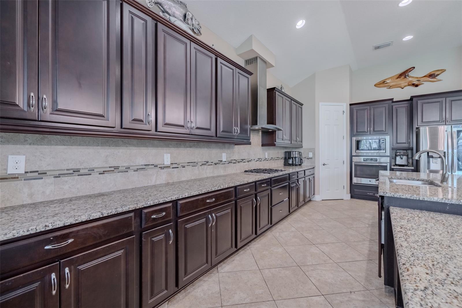 5927 JASPER GLEN DR — photo 7