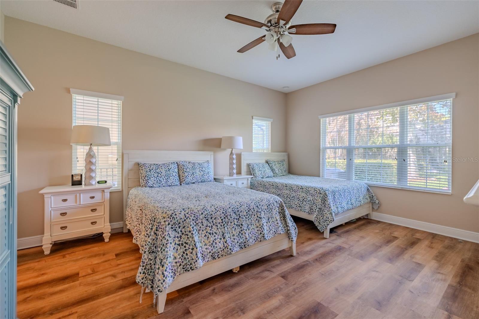 5927 JASPER GLEN DR — photo 22