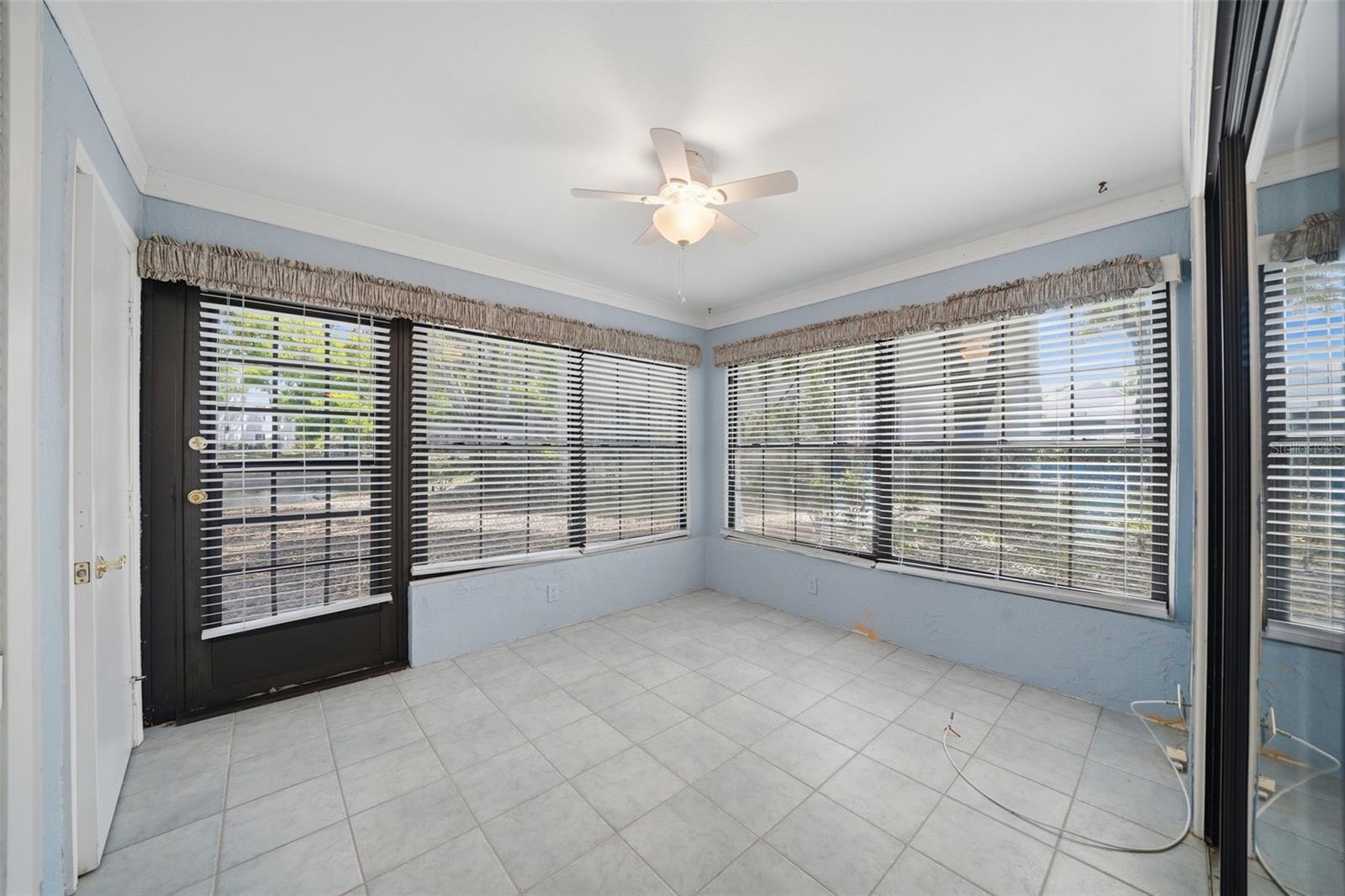 2130 ELM ST #401 — photo 11