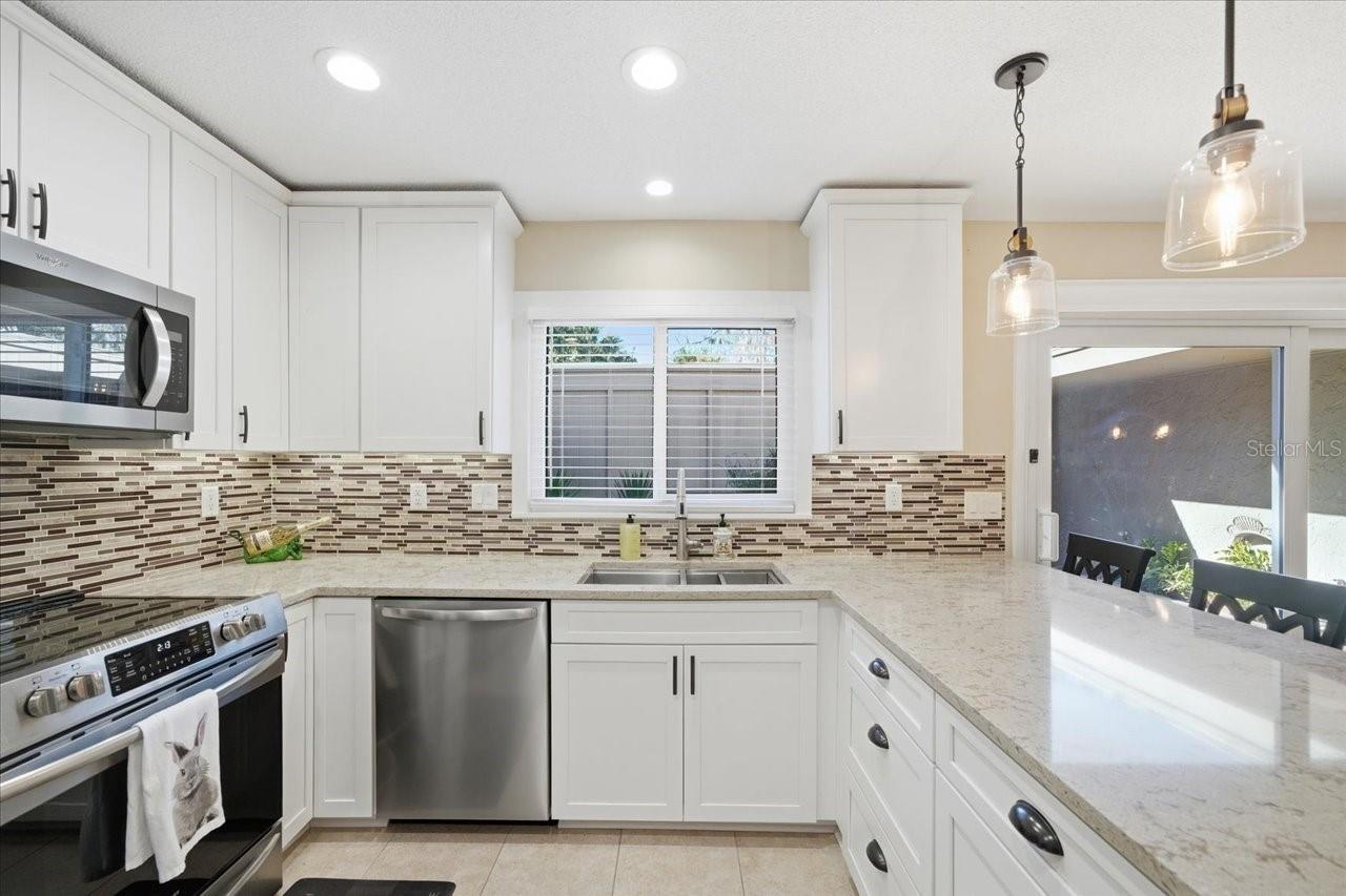 10603 CARROLLBROOK WAY #10603 — photo 9