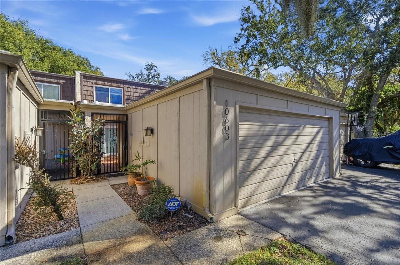10603 CARROLLBROOK WAY #10603 — photo 3