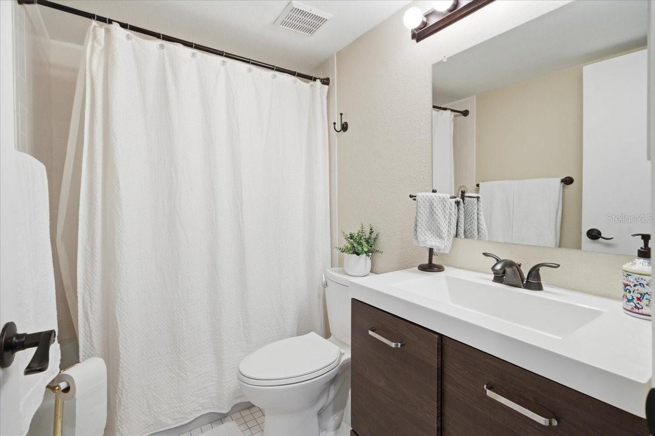 10603 CARROLLBROOK WAY #10603 — photo 24