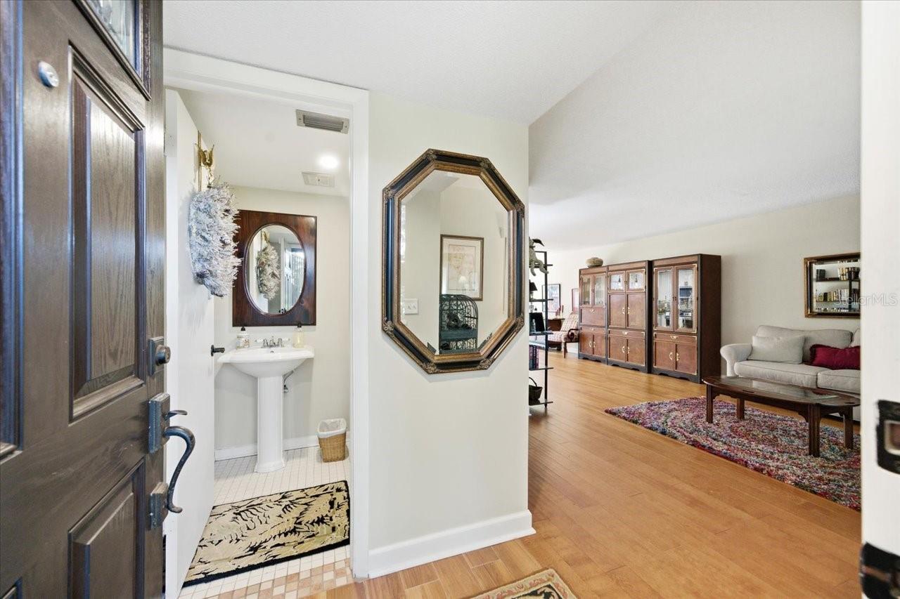 10603 CARROLLBROOK WAY #10603 — photo 4