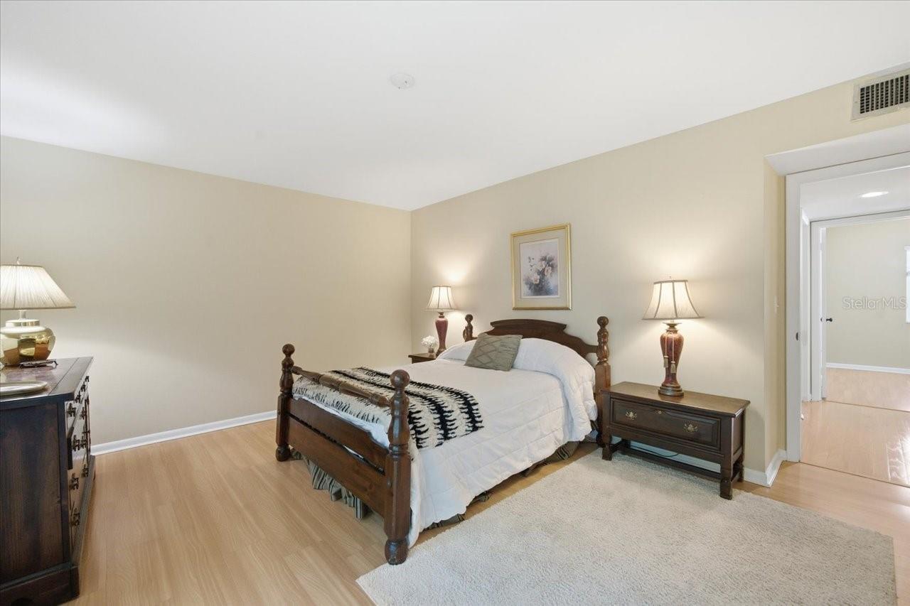 10603 CARROLLBROOK WAY #10603 — photo 18