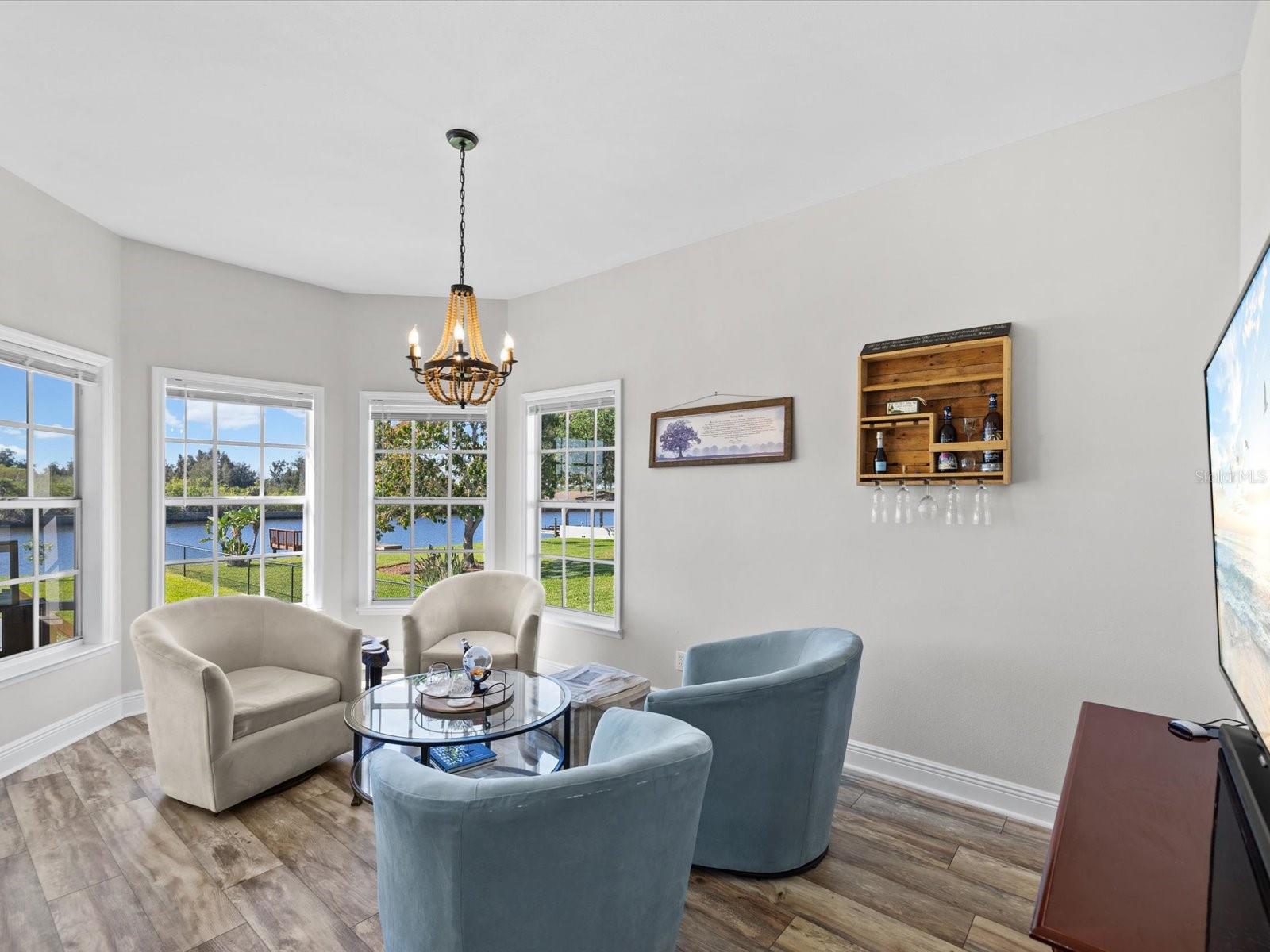 1414 DEIRDRE DR — photo 29