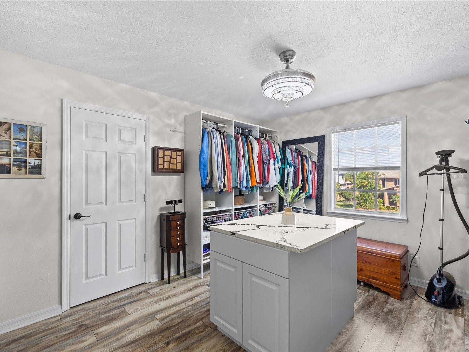 1414 DEIRDRE DR — photo 33