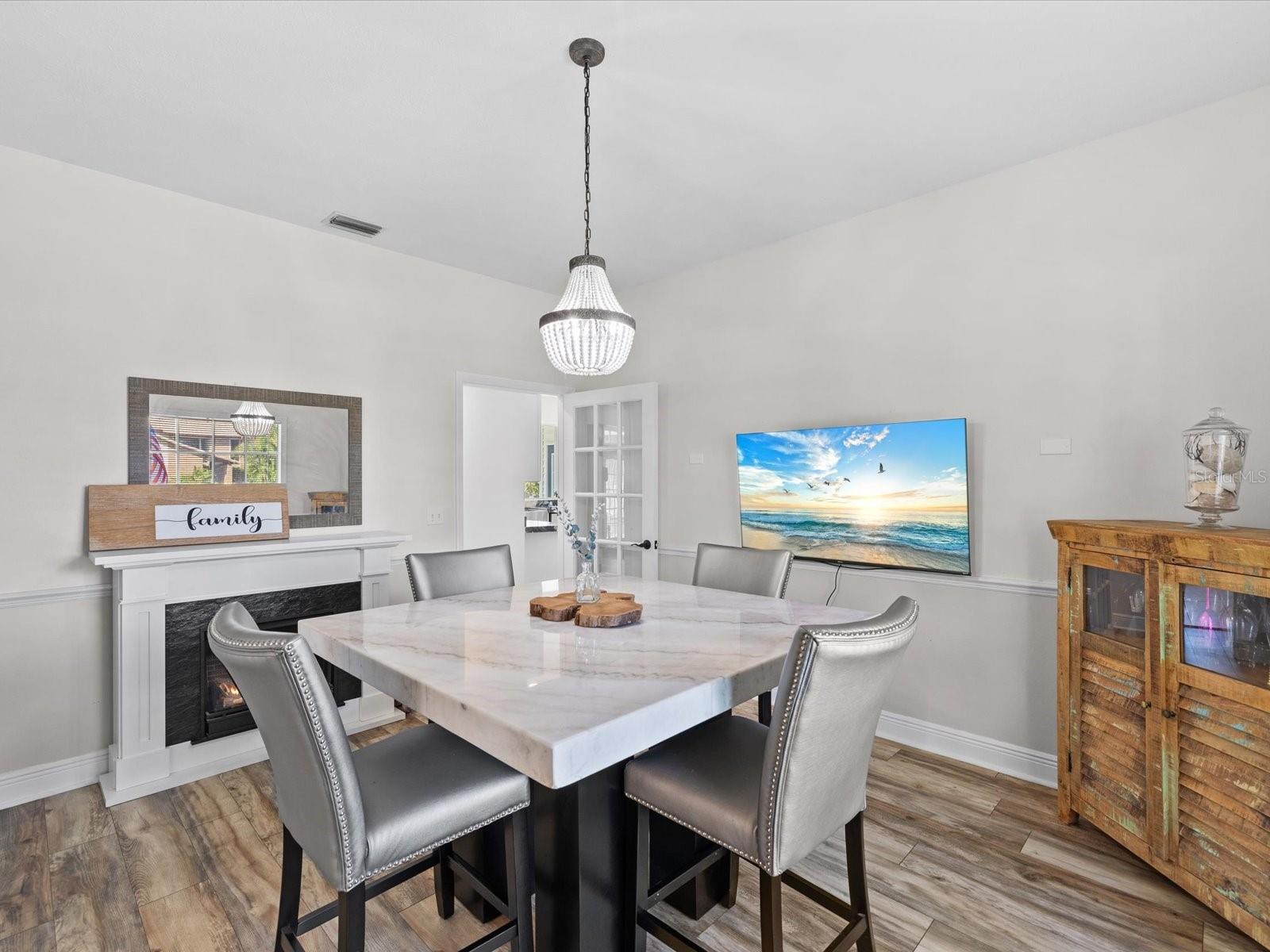 1414 DEIRDRE DR — photo 14