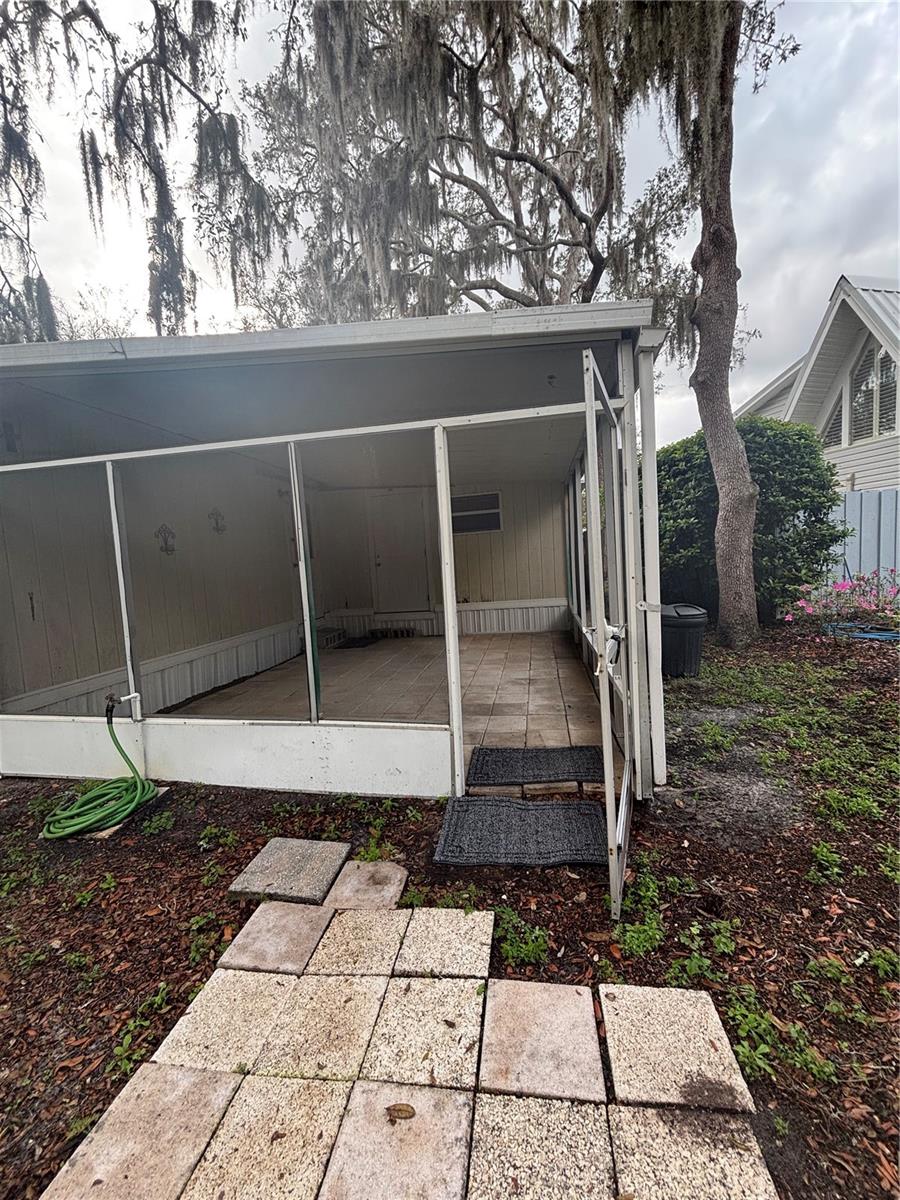 1811 BEACHWAY LN — photo 12
