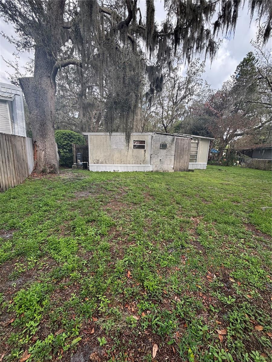 1811 BEACHWAY LN — photo 10