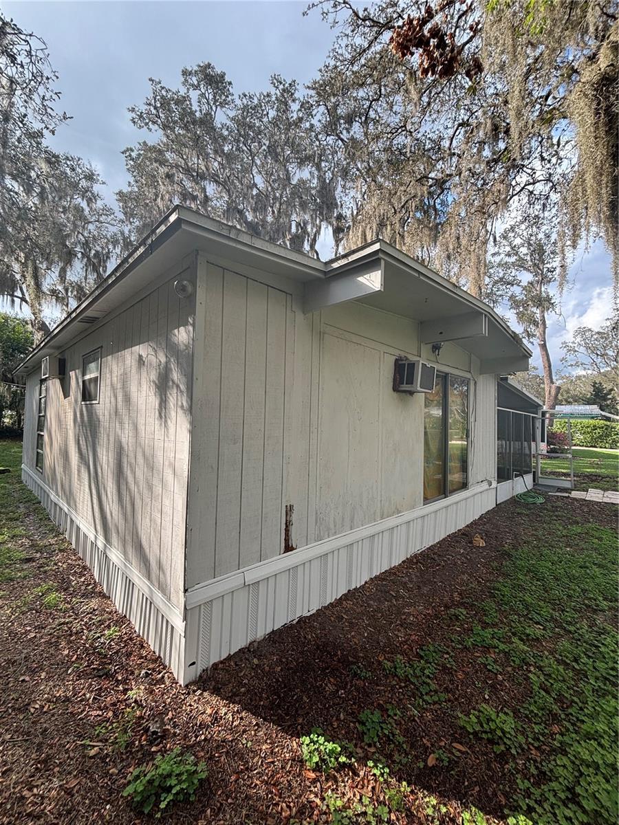 1811 BEACHWAY LN — photo 8