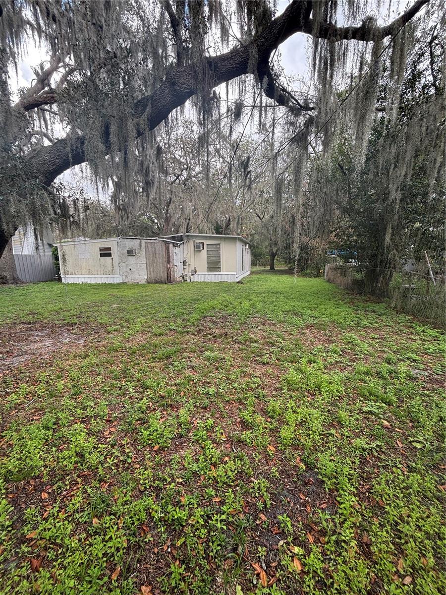 1811 BEACHWAY LN — photo 11