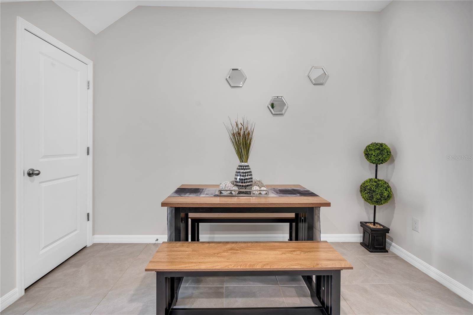 11175 CRESCENT DEER DR — photo 8