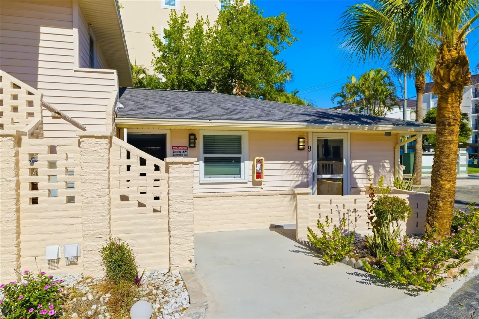 9022 MIDNIGHT PASS RD — photo 36