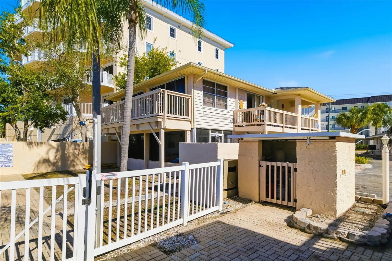9022 MIDNIGHT PASS RD — photo 42