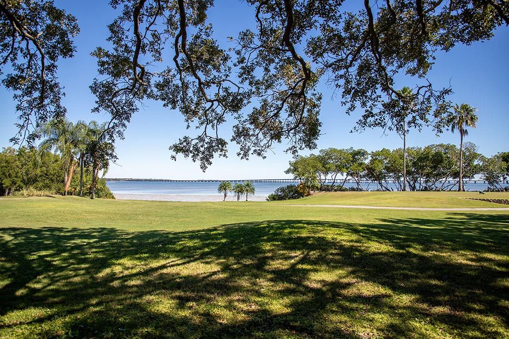 2621 COVE CAY DR #606 — photo 45