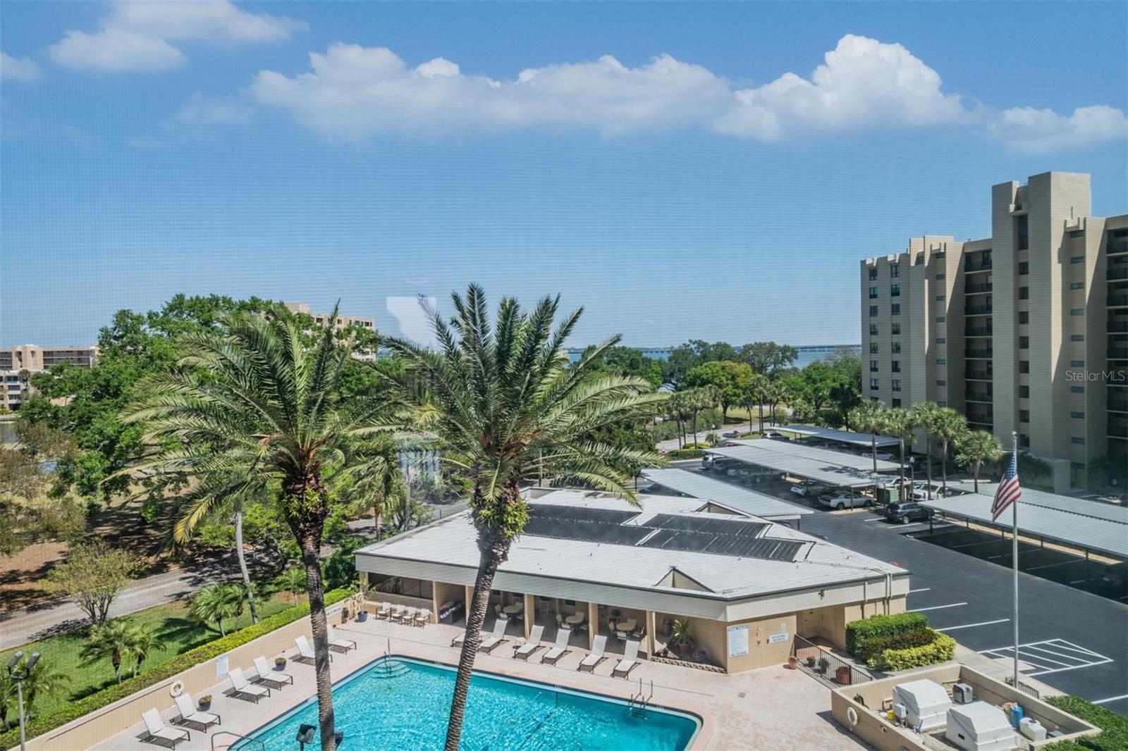 2621 COVE CAY DR #606 — photo 38