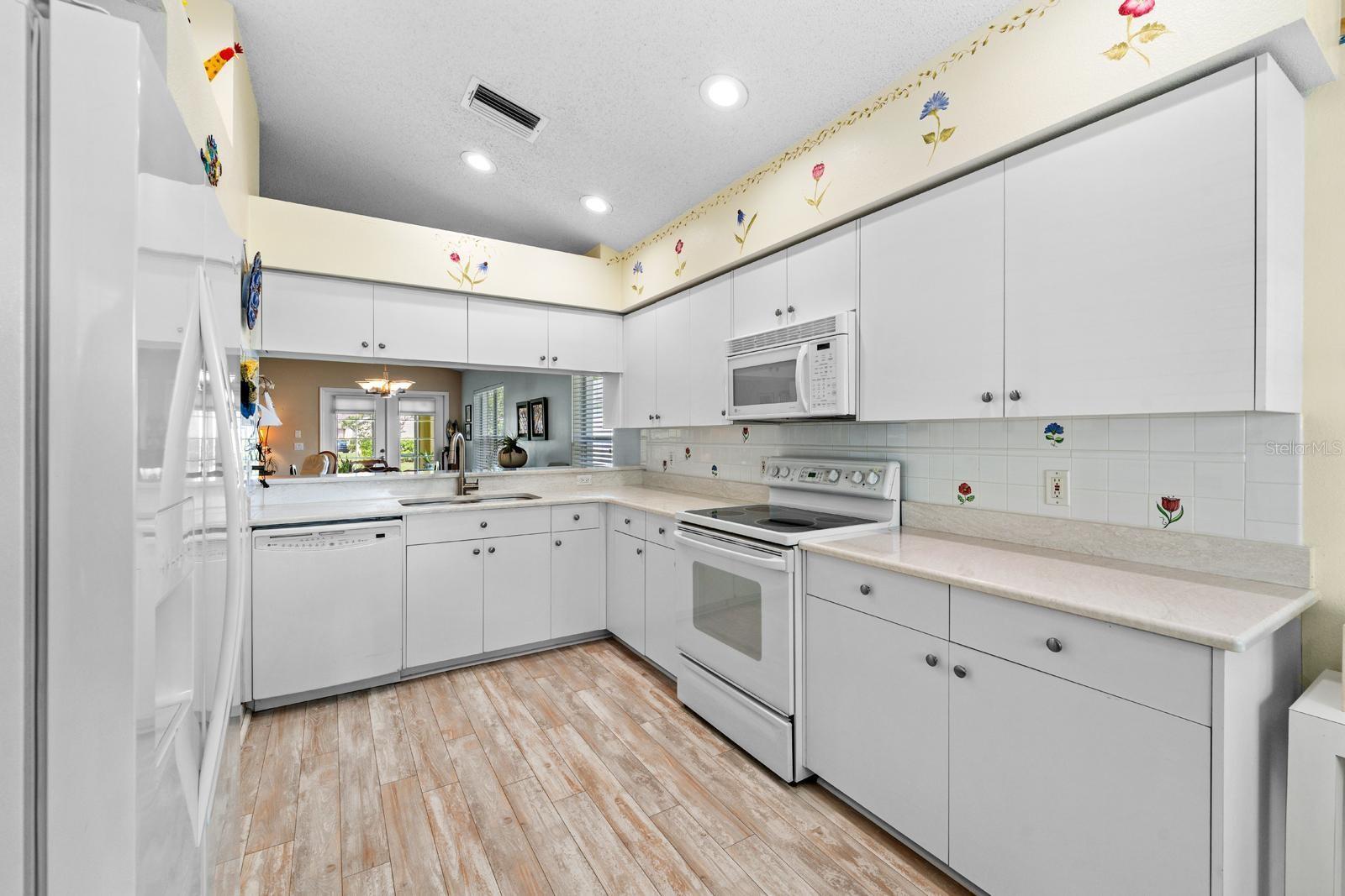 1249 WINDING WILLOW DR — photo 6