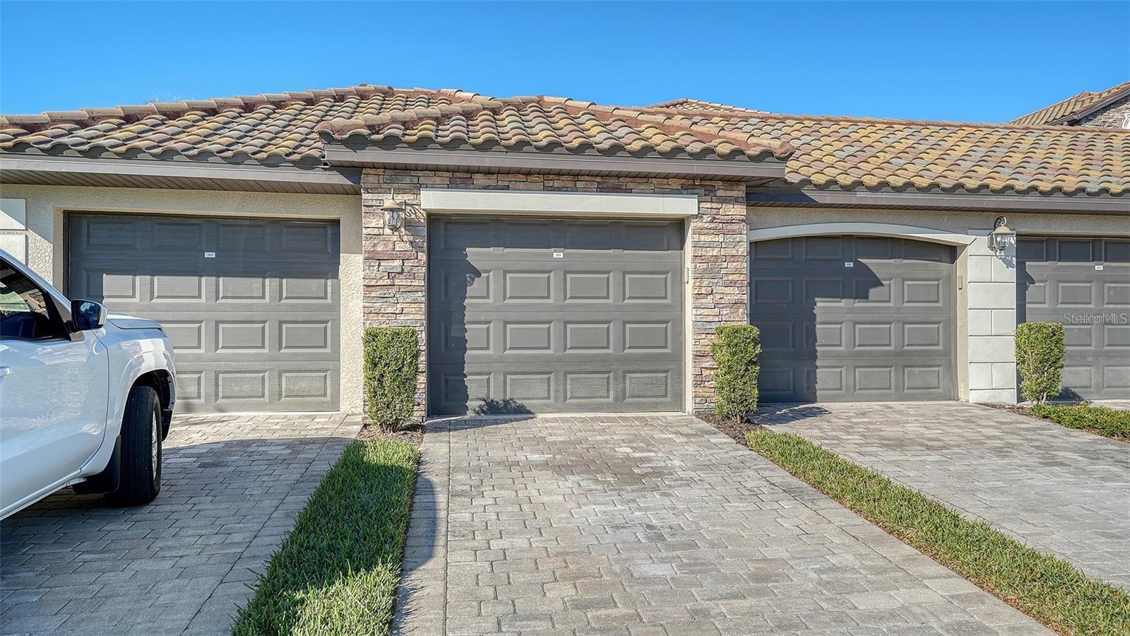 5537 PALMER CIR #201 — photo 3