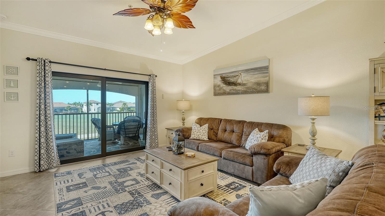 5537 PALMER CIR #201 — photo 10