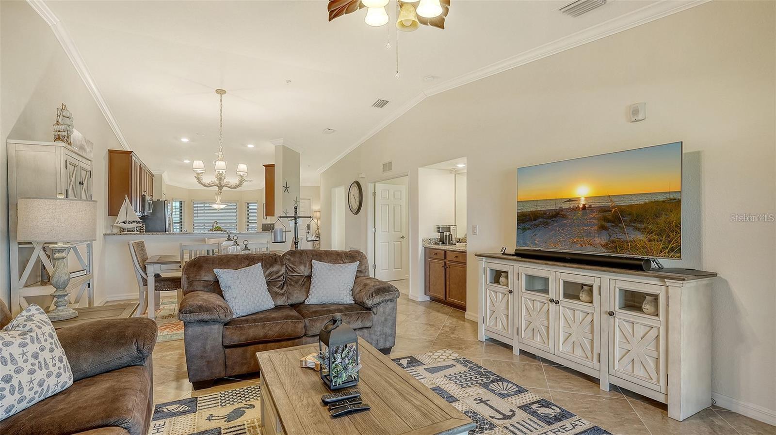 5537 PALMER CIR #201 — photo 16