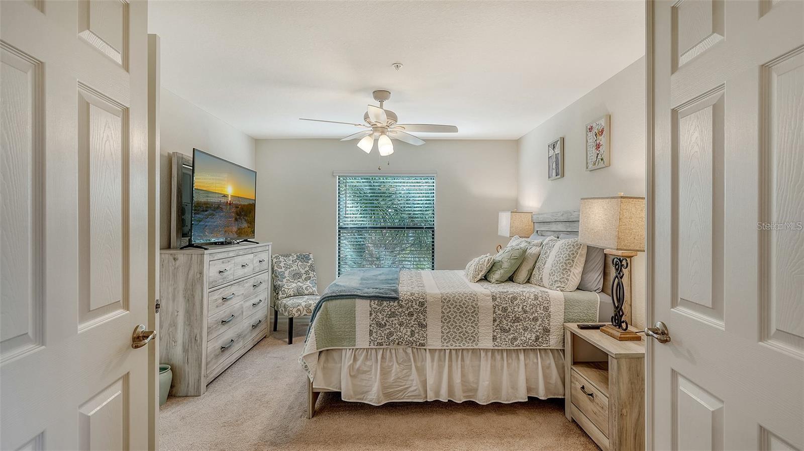 5537 PALMER CIR #201 — photo 33