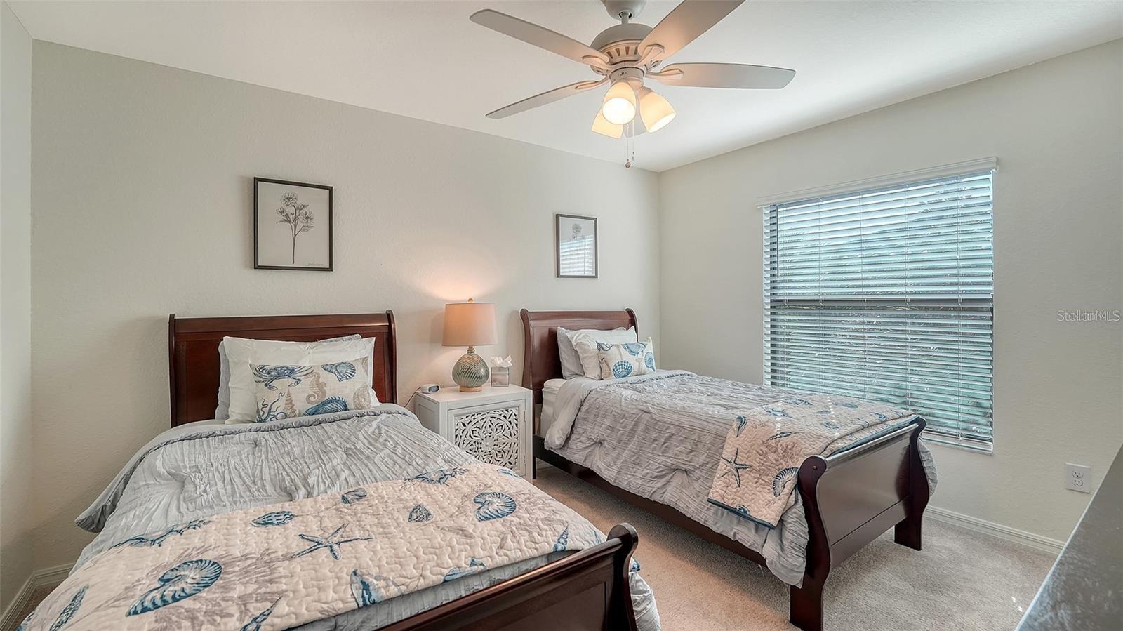 5537 PALMER CIR #201 — photo 36