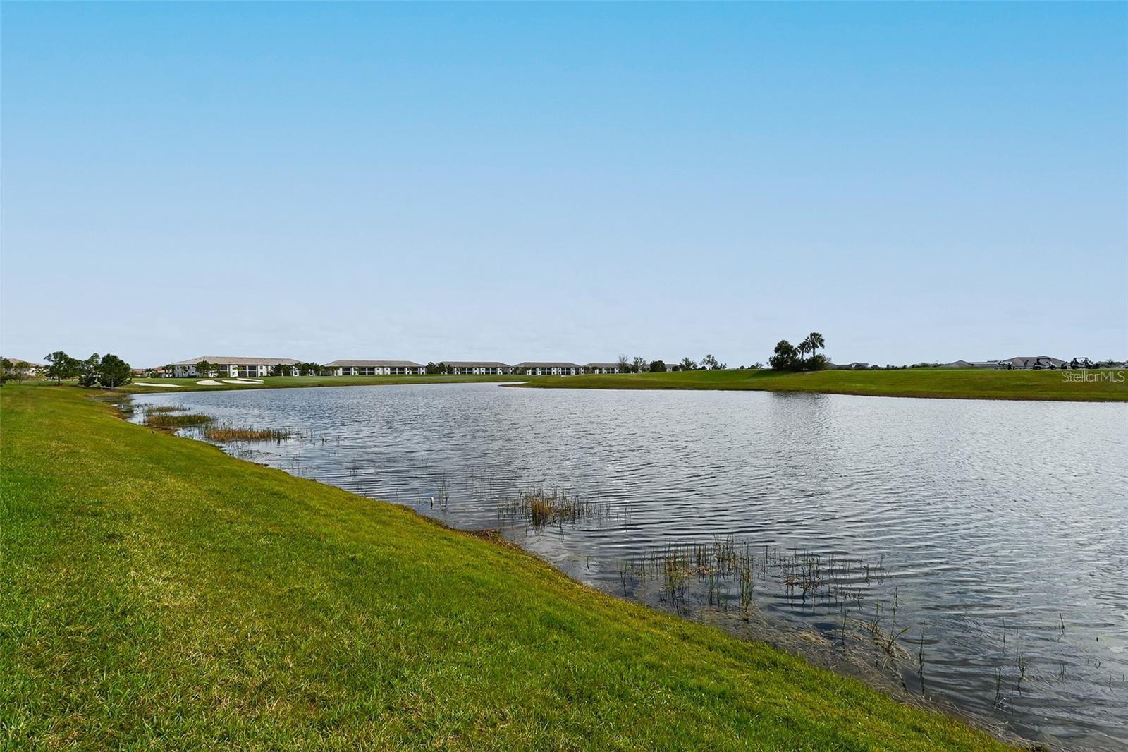 5537 PALMER CIR #201 — photo 40
