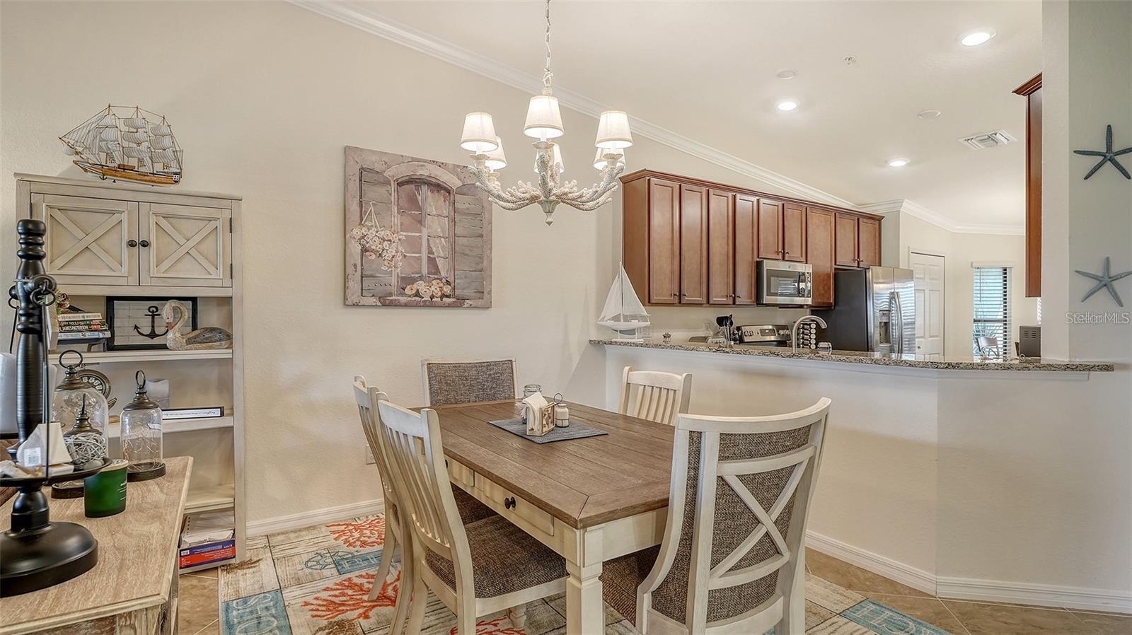 5537 PALMER CIR #201 — photo 17