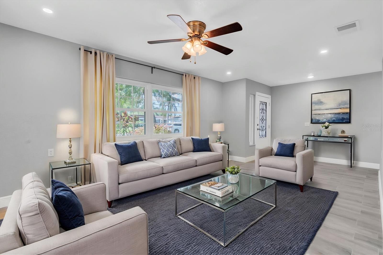 5619 DENVER ST NE — photo 3