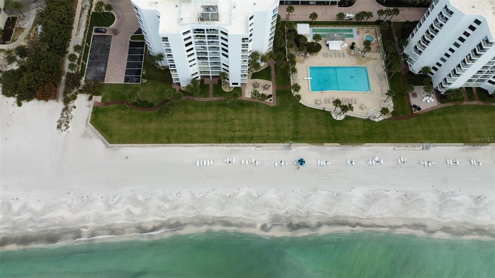 1050 LONGBOAT CLUB RD #506 — photo 2