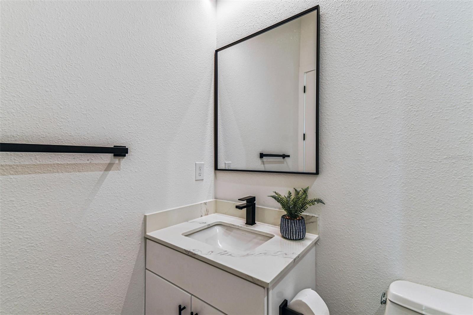 1218 E KAY ST #16 — photo 18