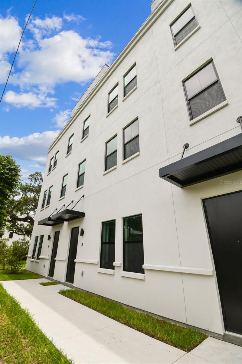1218 E KAY ST #16 — photo 90