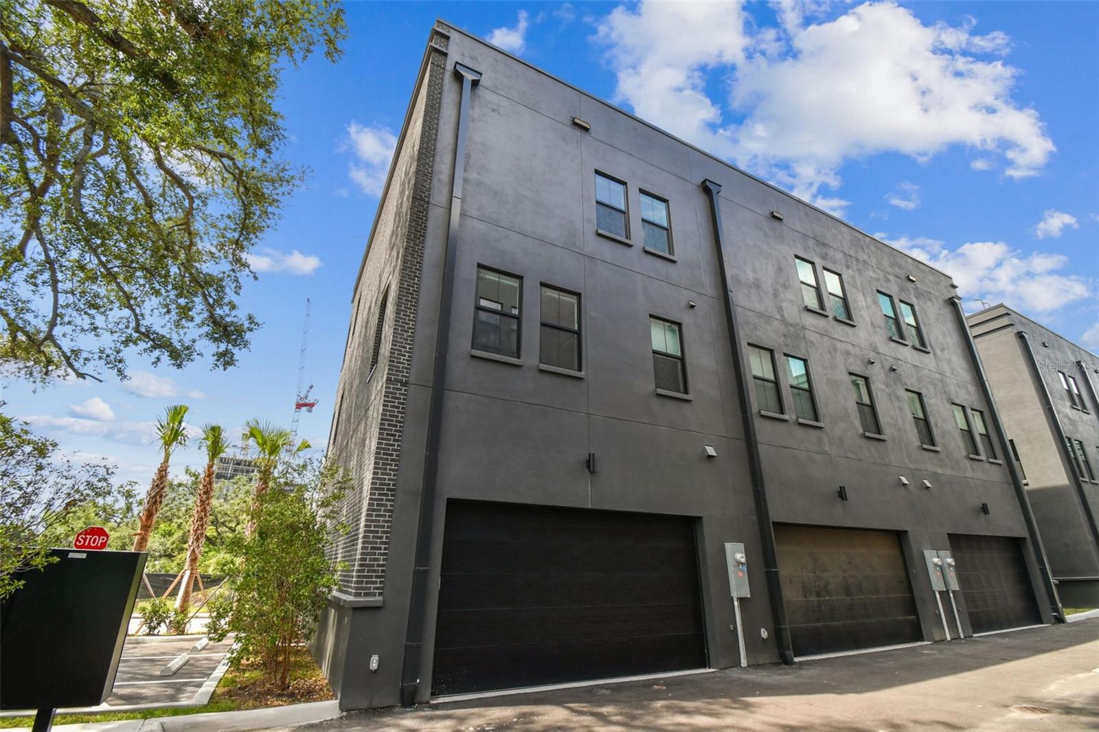 1218 E KAY ST #16 — photo 88
