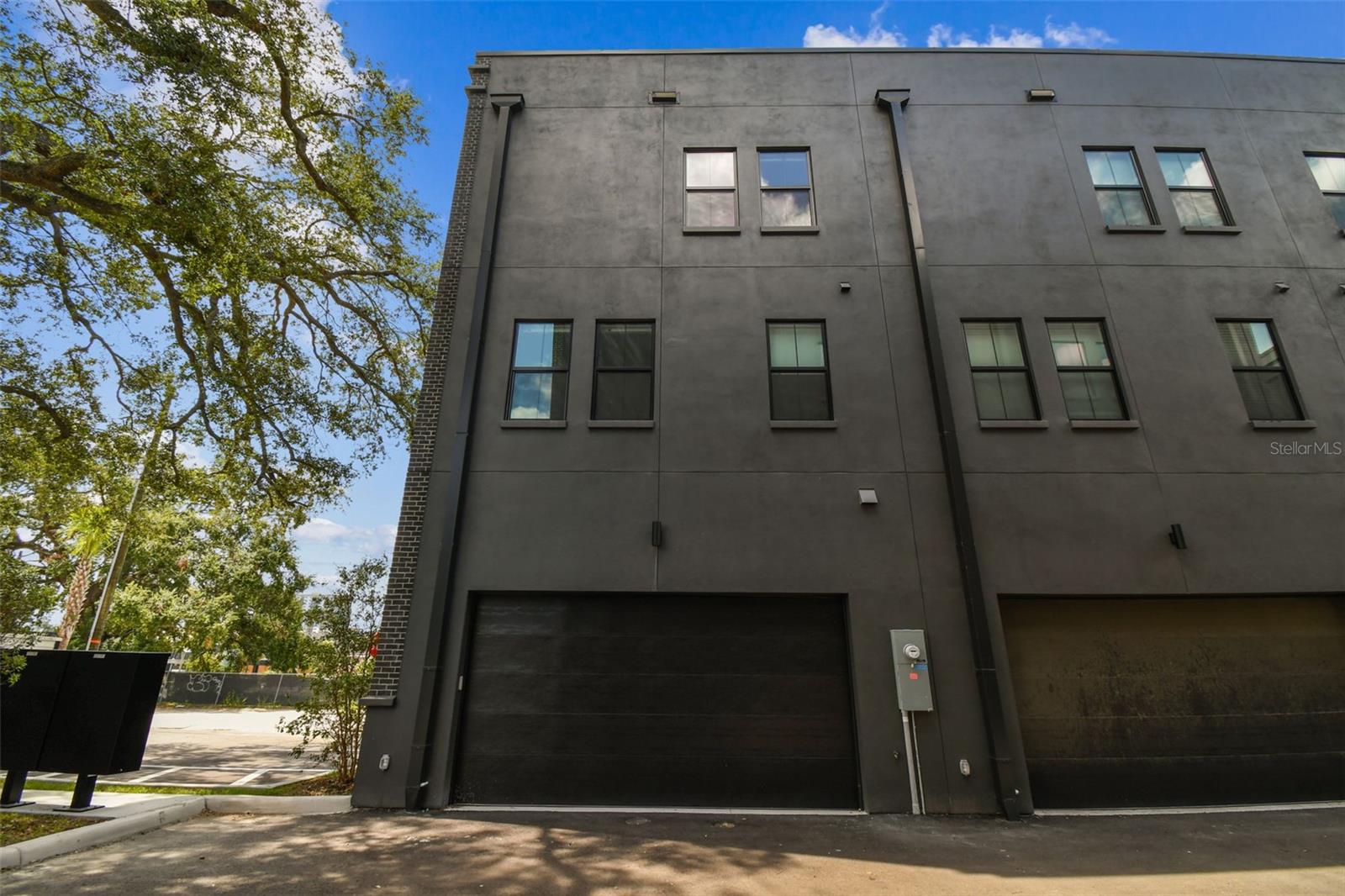 1218 E KAY ST #16 — photo 12