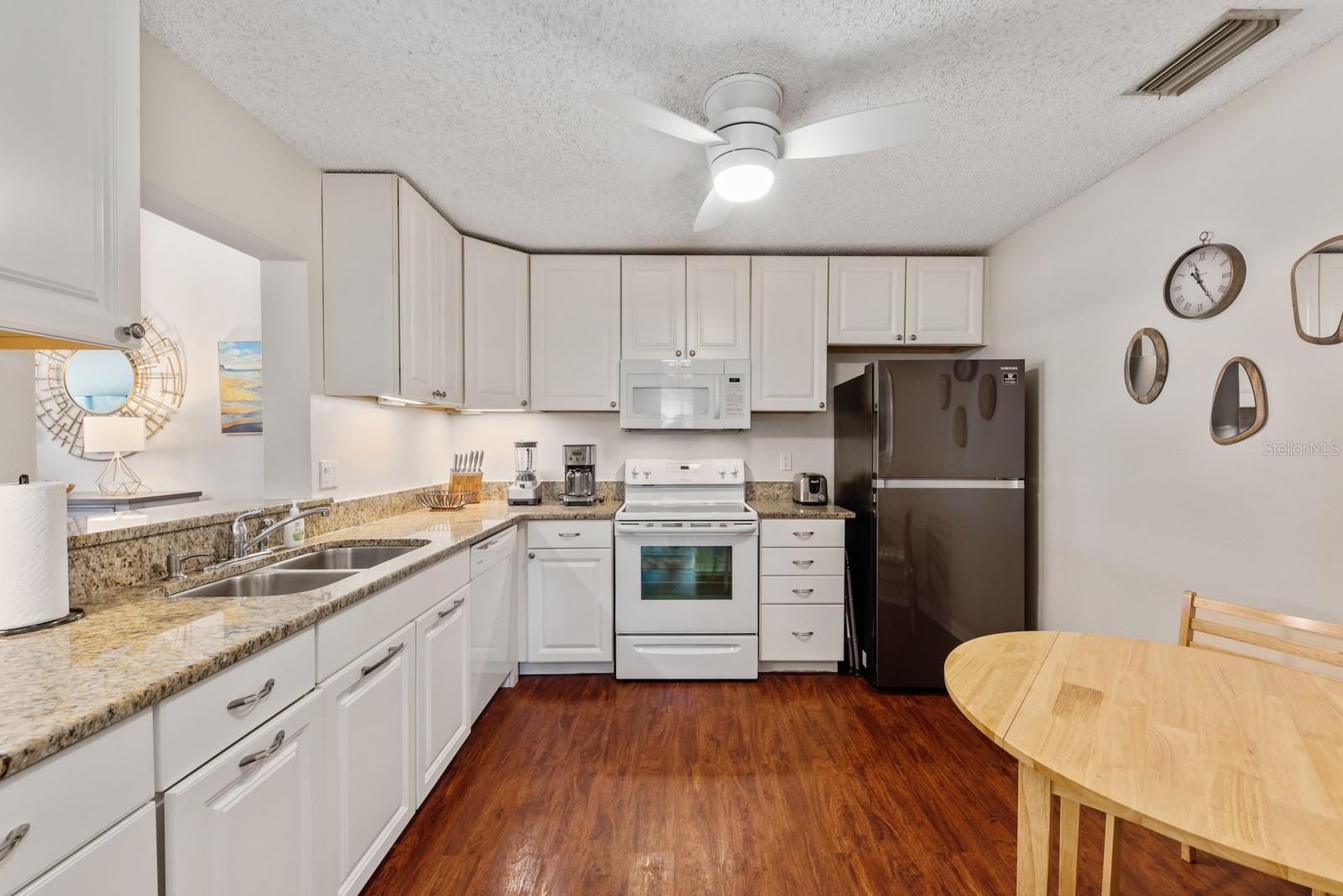 5656 ASHTON LAKE DR #5656 — photo 15
