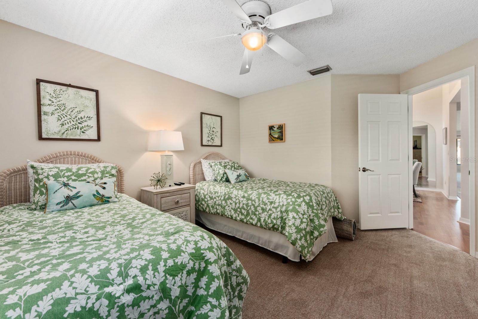 5656 ASHTON LAKE DR #5656 — photo 6