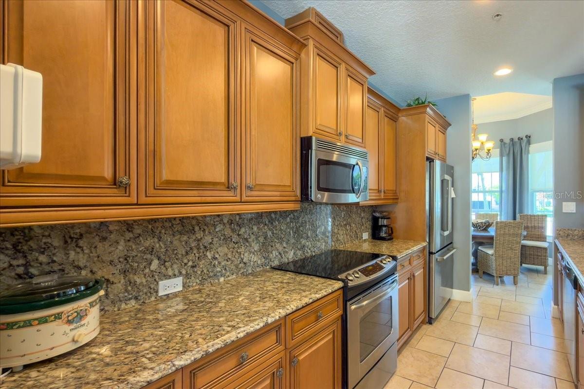 3418 79TH STREET CIR W #303 — photo 81