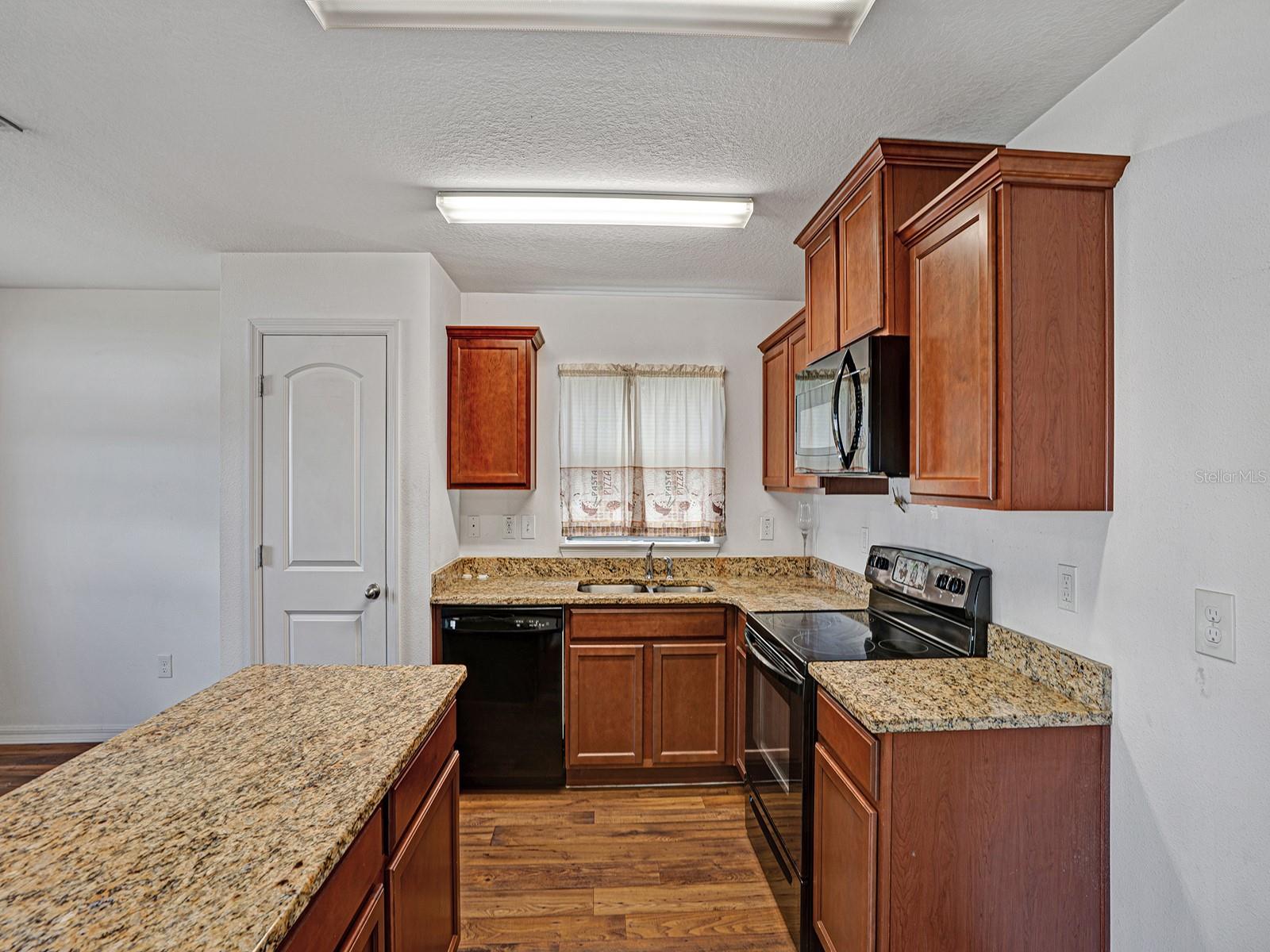 14456 ALISTAR MANOR DR — photo 11